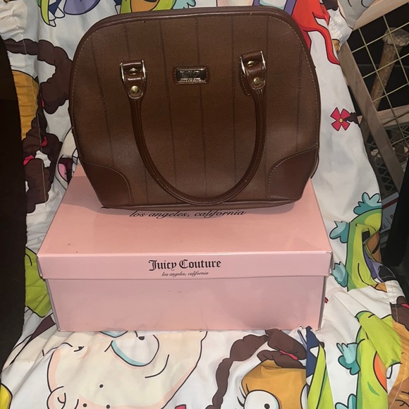 Liz Claiborne Handbags - Liz Claiborne hand bag